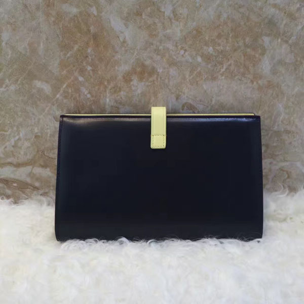 人気で少数入荷 2017SS NEW セリーヌ コピー ベルトストラップ財布／L 104873A15.37NZ